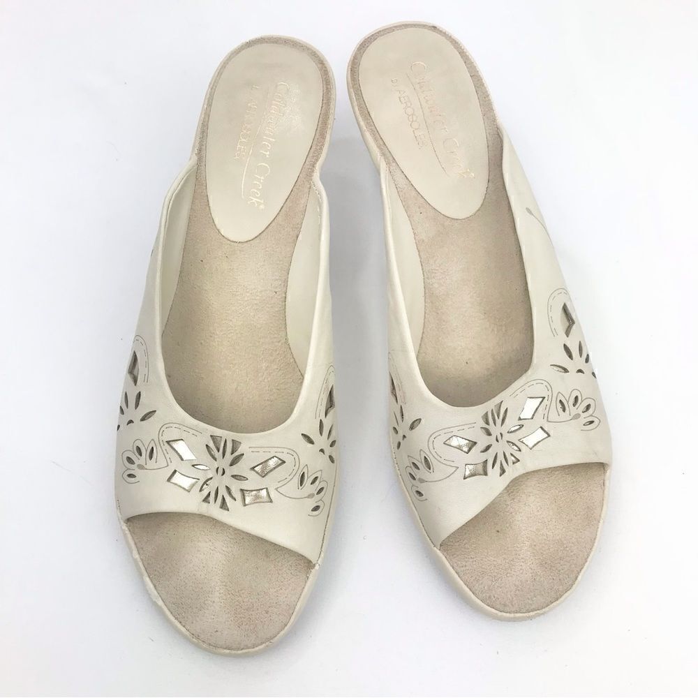 Coldwater Creek Aerosoles Cream Laser Cut Metallic Gold Slip On Heeled Sandals